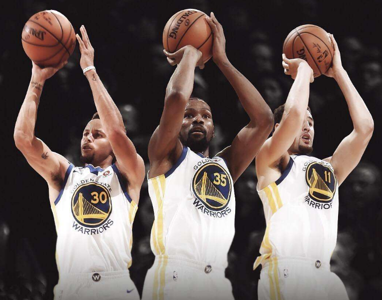 讲同一个故 讲同一个故