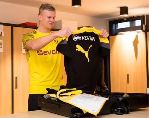 詹姆斯伤退 詹姆斯伤退